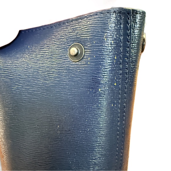 Longchamp Roseau Reversible Leather Tote Bag *peeling finish on navy side* - Picture 7 of 15